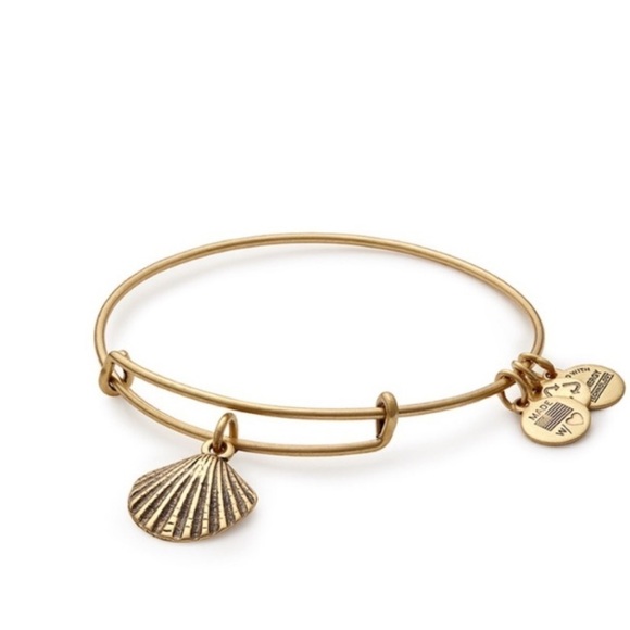 Alex and Ani gold seashell bracelet - Picture 1 of 3